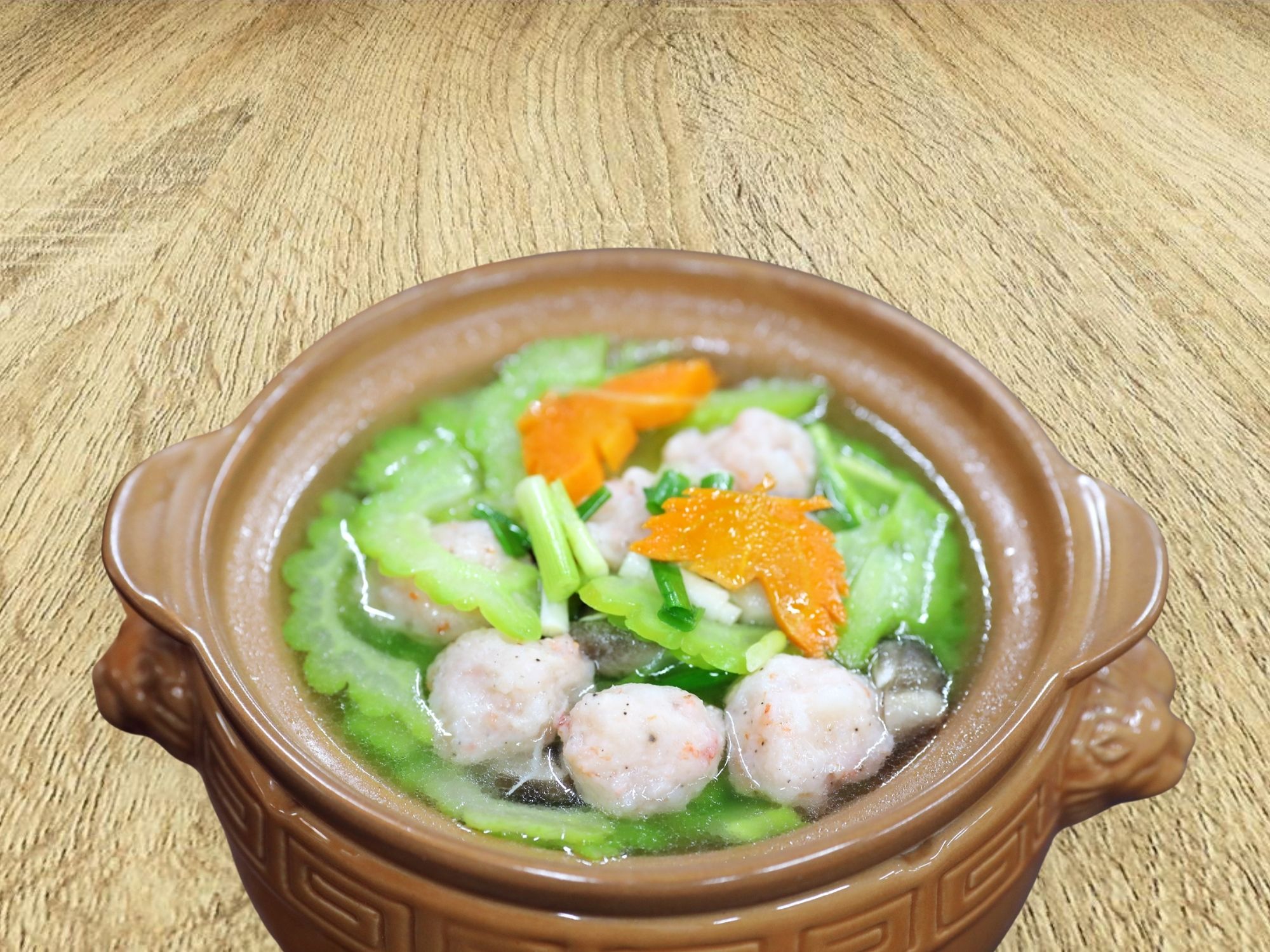 Canh khổ qua chả cá viên