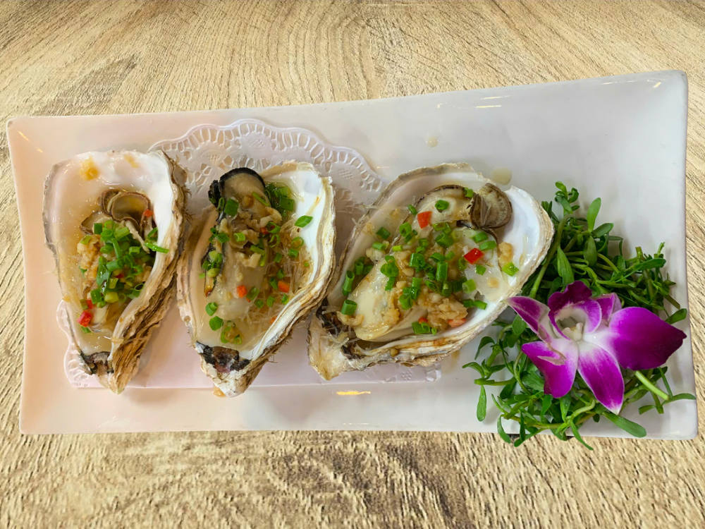 Hàu hấp tỏi uyên ương