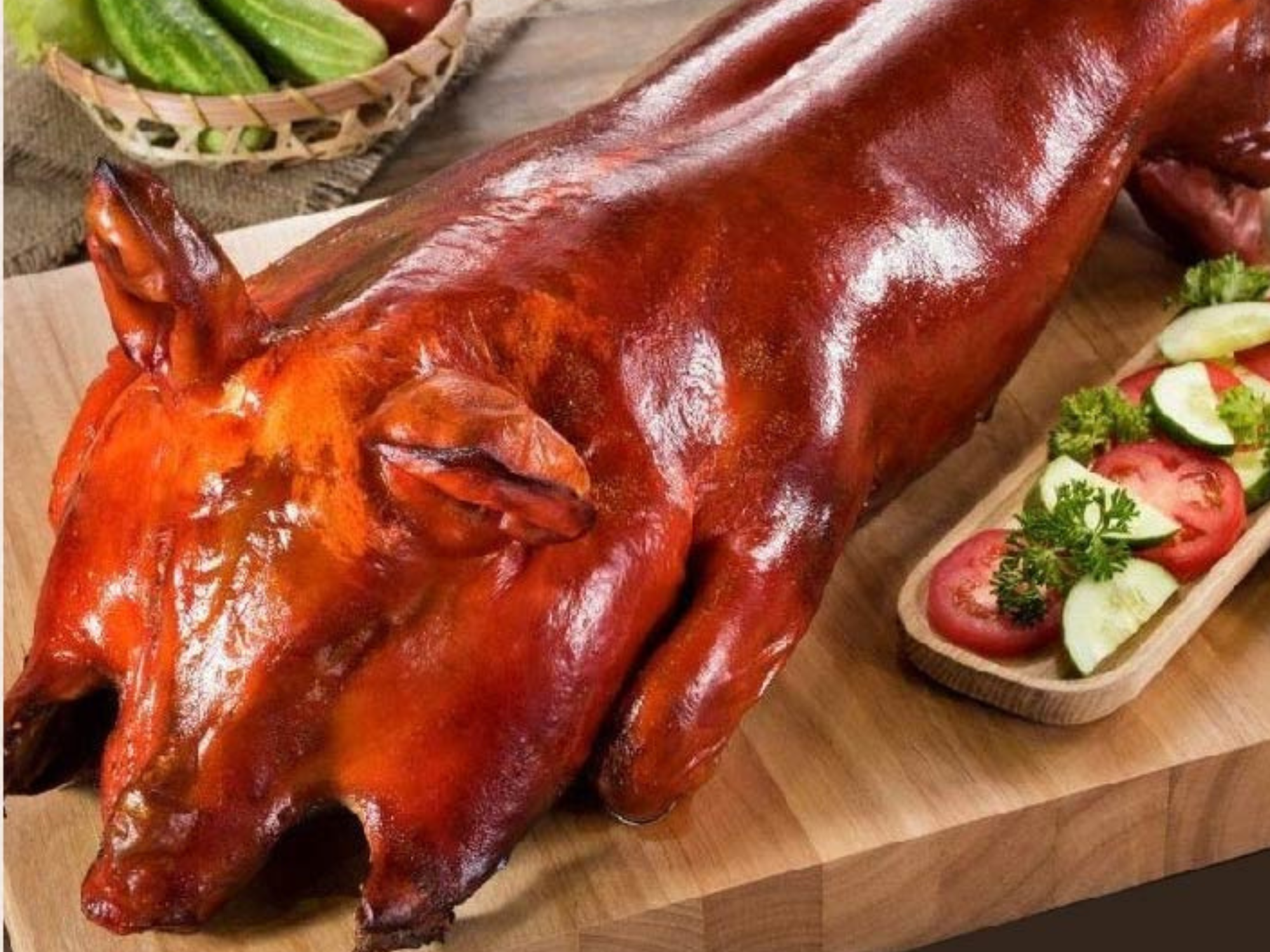 Heo đen bản địa Bắc Kạn quay