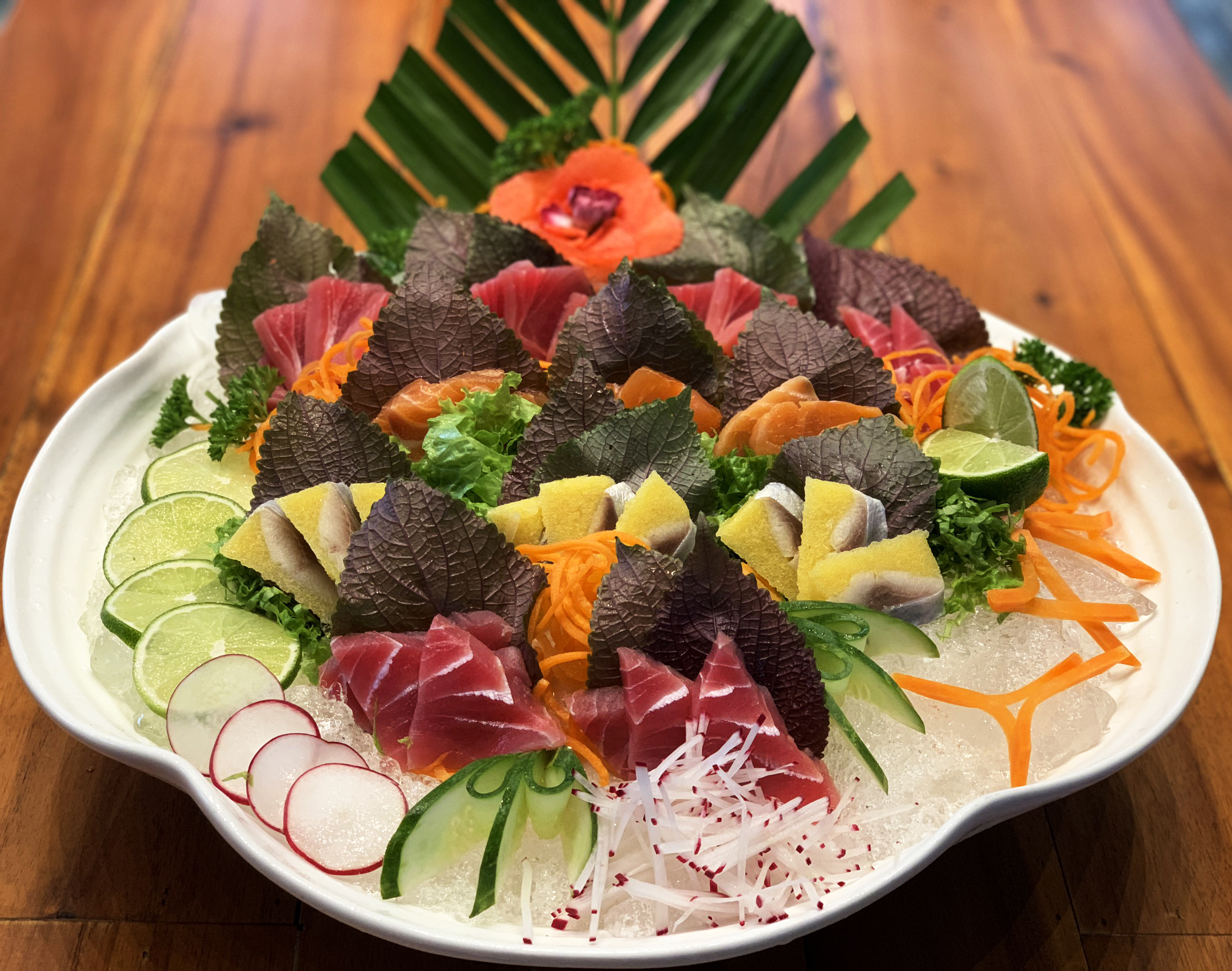 Sashimi tổng hợp