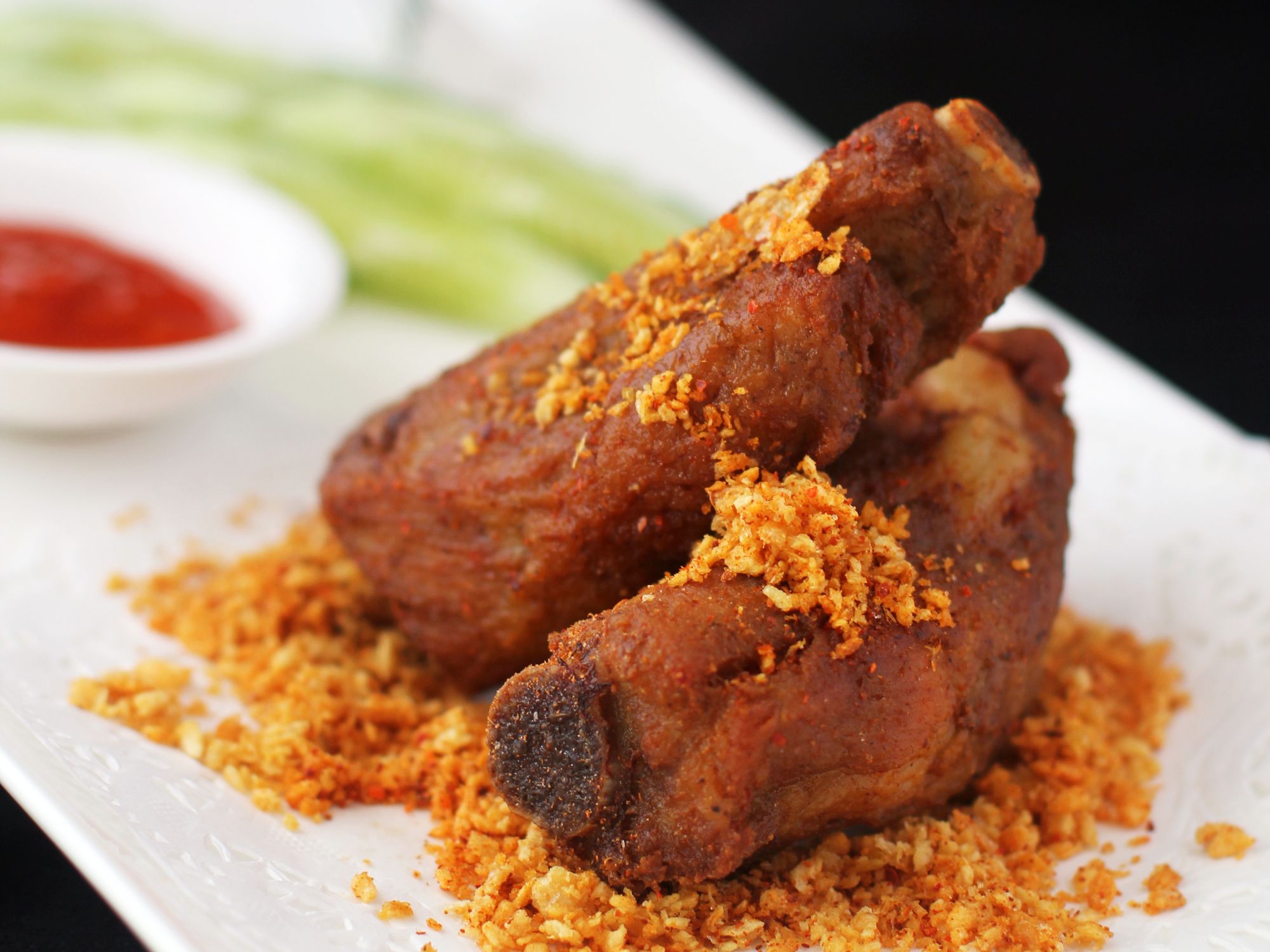 Sườn non chiên tỏi