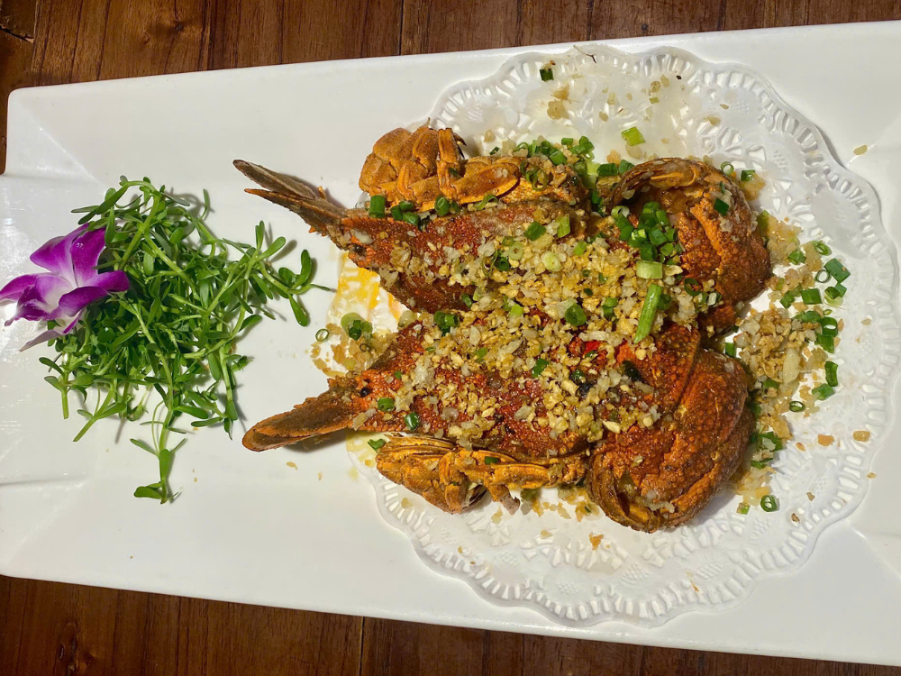 Tôm Mũ Ni cháy tỏi