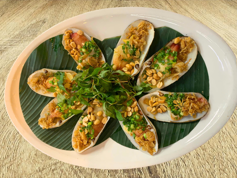 Tu hài nướng mỡ hành